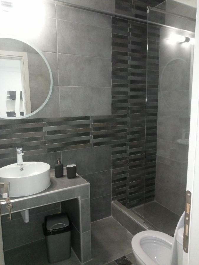 New Apartment Near Metro Larissis In The Centre Of Athen Eksteriør bilde