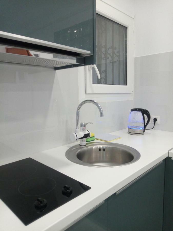 New Apartment Near Metro Larissis In The Centre Of Athen Eksteriør bilde