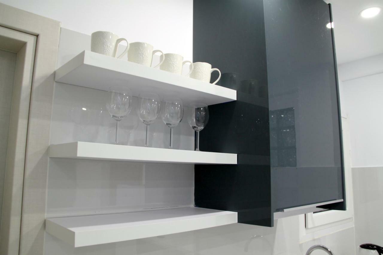 New Apartment Near Metro Larissis In The Centre Of Athen Eksteriør bilde
