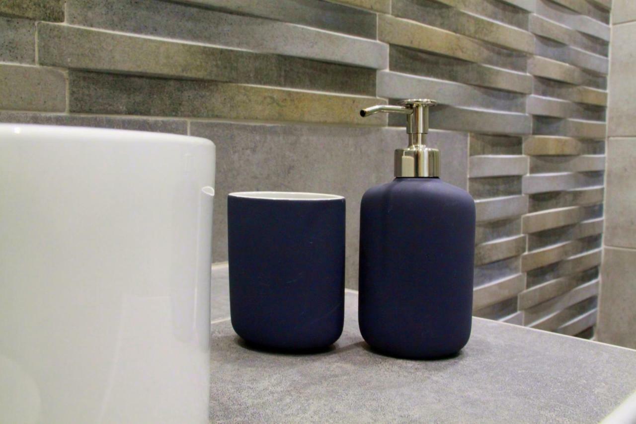 New Apartment Near Metro Larissis In The Centre Of Athen Eksteriør bilde